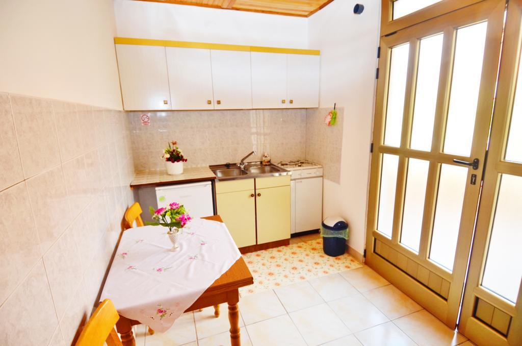 Mon Perin Castrum - Adriano Apartment *