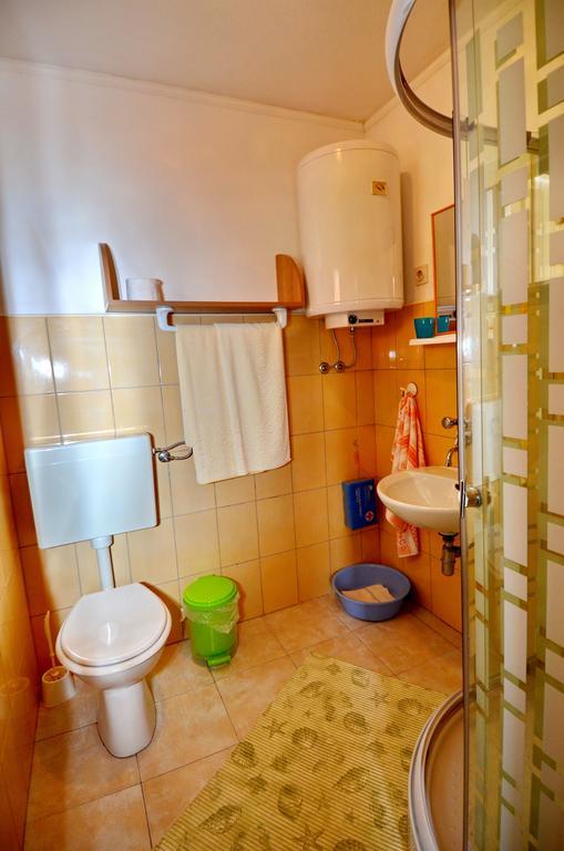 Mon Perin Castrum - Adriano